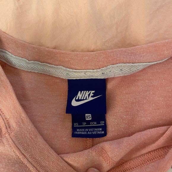 Nike long sleeve - Picture 2 of 2